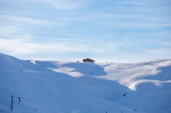 Comment choisir son camping dans les Hautes-Alpes en fonction de ses besoins et de ses préférences